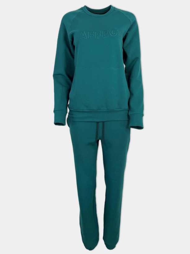 woman sport set affect rgreen