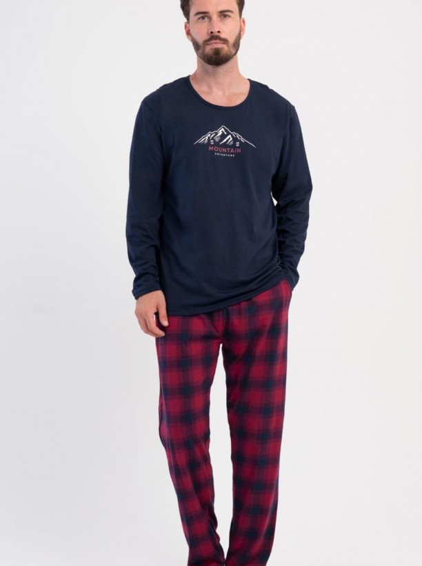 Маски тънка мъжка пижама каре