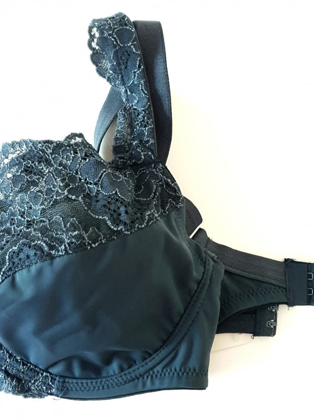 Woman bra copa D