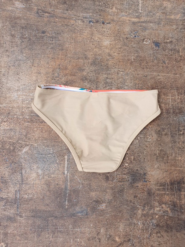 woman bikini peach 