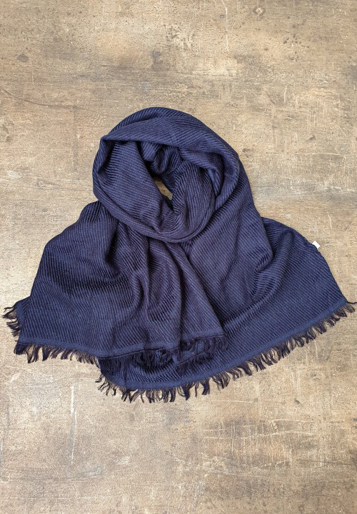 scarf blue with stripe