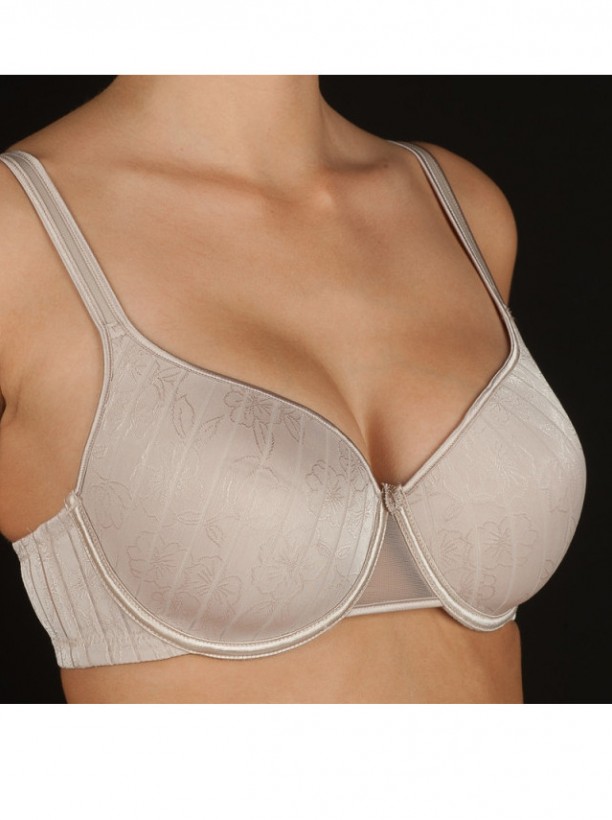 Woman bra copa D